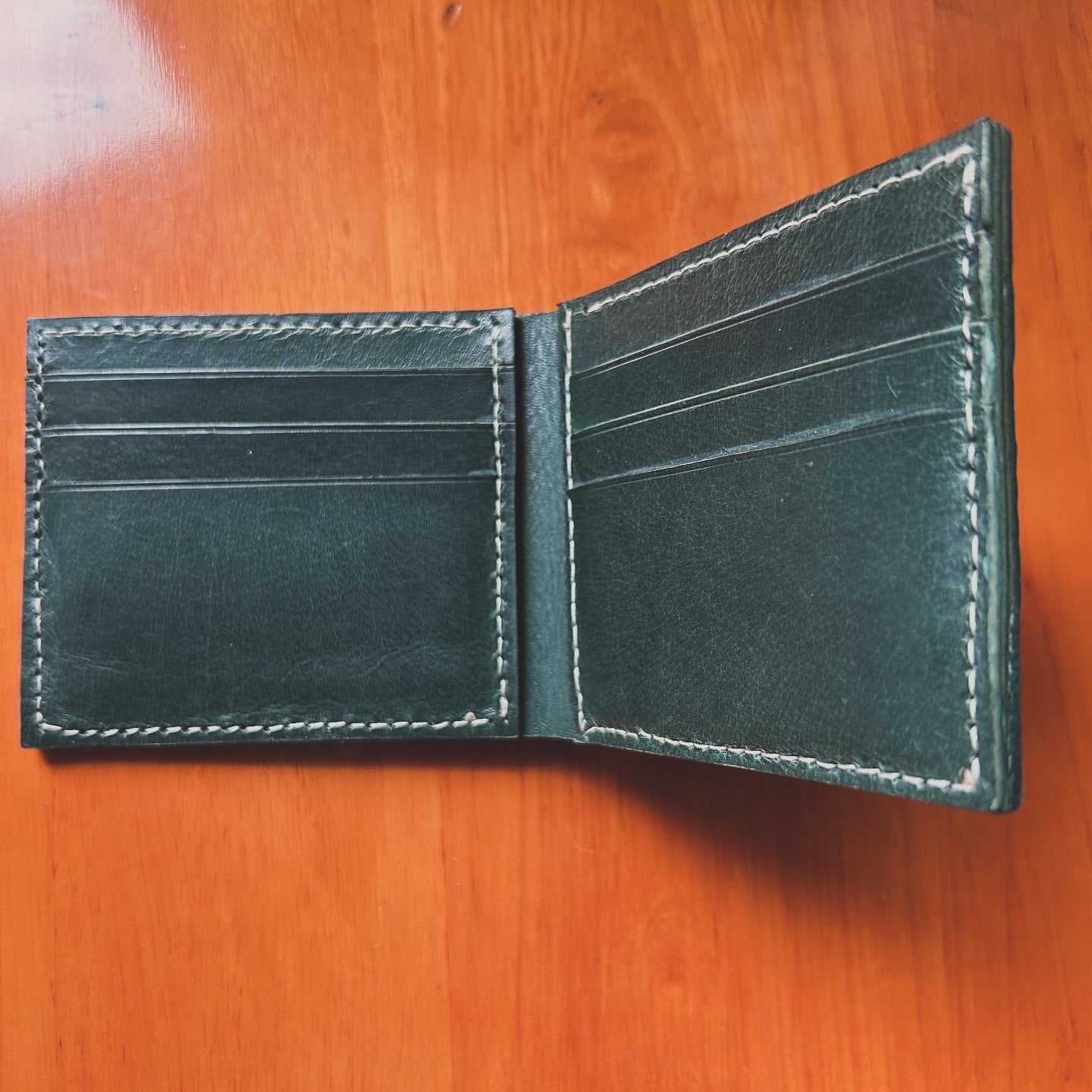 Intrecciato leather wallet